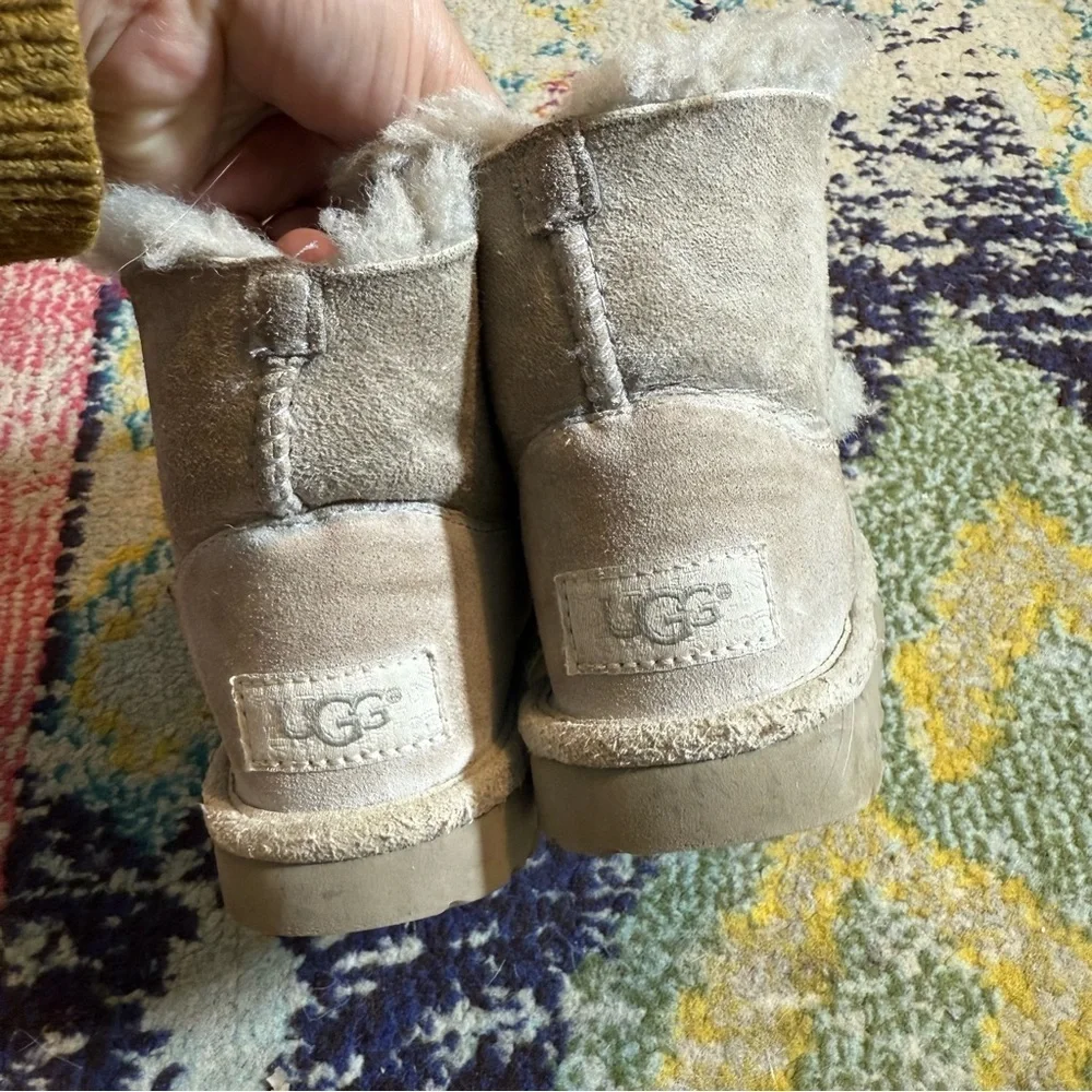 Ugg Cozy Gray Suede Boots with Fur Trim toddler 9